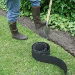 Gazonafboording ECO Rubber - 15 M × 10 Cm -Tuingereedschap Winkel eco 15m x 10 cm gazonboord 1484057823 3 600