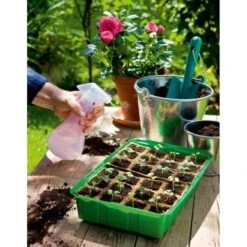 Kweekkas Met 24 Opkweekpotjes 7 Kweekkas Met 24 Opkweekpotjes -Tuingereedschap Winkel kweekkas met 24 opkweekpotjes 1527075108 1 600