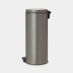 Pedaalemmer NewIcon BRABANTIA - 30 Liter Platinum -Tuingereedschap Winkel pedaalemmer newicon 30 liter platinum 1608011499 2 600