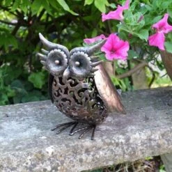 Uil In Metaal Met Verlichting Op Zonne-energie -Tuingereedschap Winkel uil in metaal solar 1484057612 2 600
