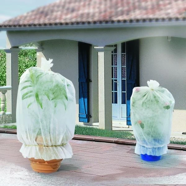 Vlieshoes Planten - Ø 0,63 × 10 M 3 Vlieshoes Planten - Ø 0,63 × 10 M